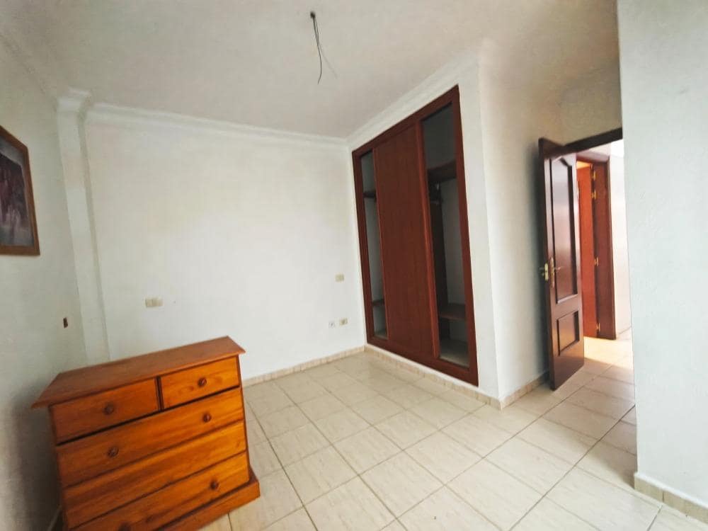 2 bedroom Apartment for sale in Guargacho - € 159,000 (Ref: 9714903)