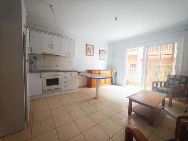 2 slaapkamer Appartement te koop in Guargacho - € 159.000 (Ref: 9714903)