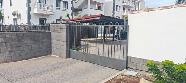 Garage zu verkaufen in Los Cristianos, Arona - 12.000 € (Ref: 9818187)