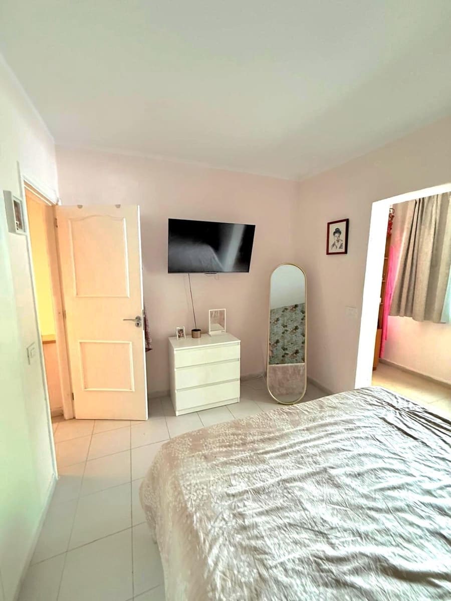 3 chambre Appartement à vendre à Adeje - 350 000 € (Ref: 9843373)