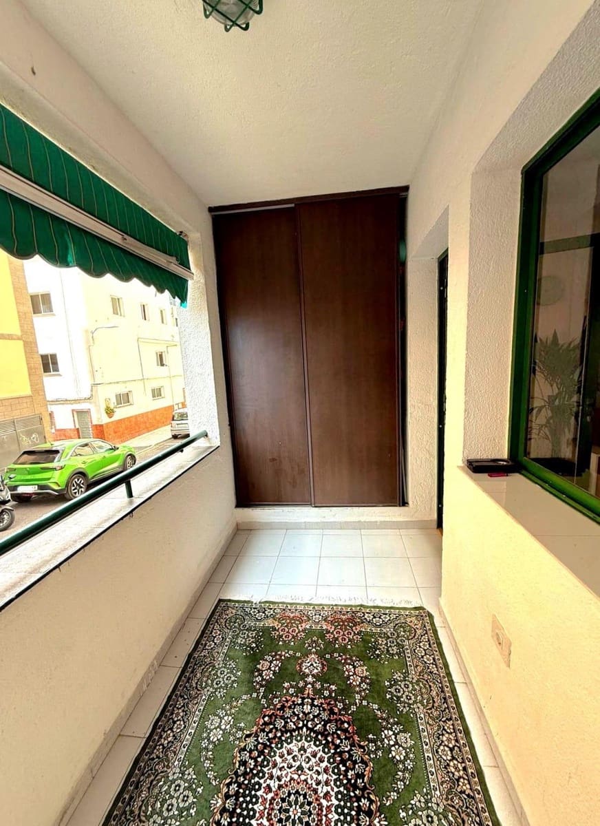 3 chambre Appartement à vendre à Adeje - 350 000 € (Ref: 9843373)