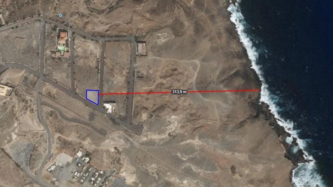 Undeveloped Land for sale in Arico - € 45,000 (Ref: 9888116)