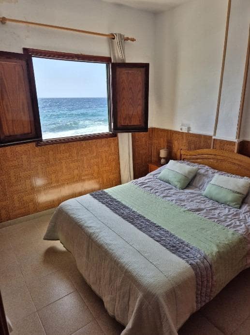 1 soveværelse Lejlighed til leje i Arico - € 1.000 (Ref: 9900342)