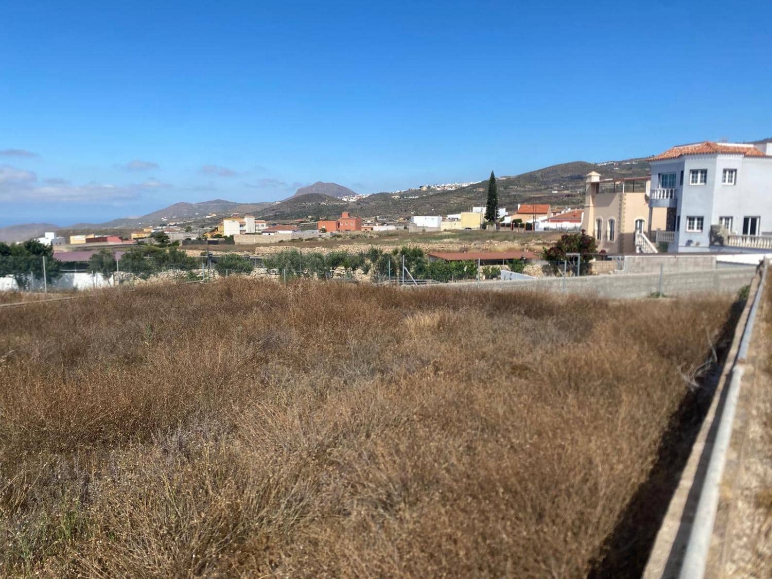 Grunde uden byggetilladelser til salg i Charco del Pino - € 145.000 (Ref: 9924604)