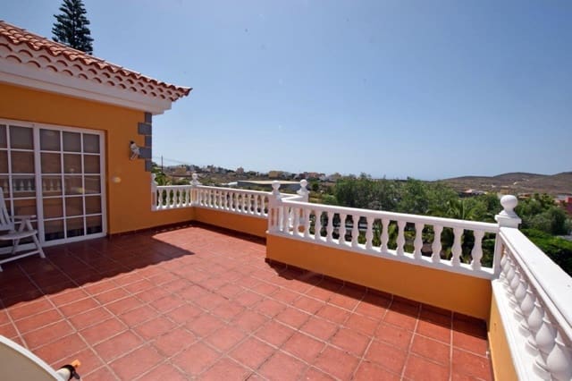 4 chambre Villa/Maison à vendre à San Miguel de Abona avec piscine garage - 1 230 000 € (Ref: 9939951)
