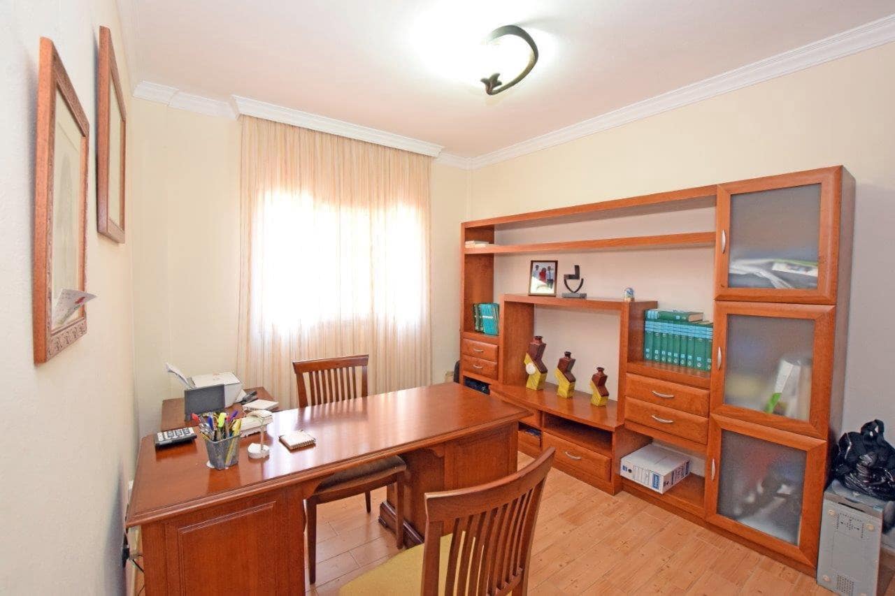 4 chambre Villa/Maison à vendre à San Miguel de Abona avec piscine garage - 1 230 000 € (Ref: 9939951)
