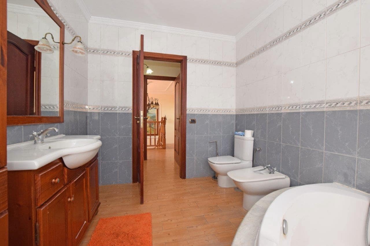4 chambre Villa/Maison à vendre à San Miguel de Abona avec piscine garage - 1 230 000 € (Ref: 9939951)