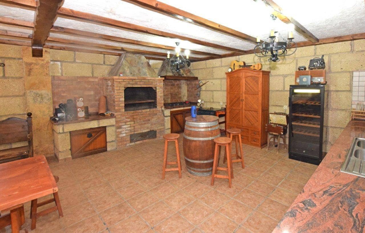 4 chambre Villa/Maison à vendre à San Miguel de Abona avec piscine garage - 1 230 000 € (Ref: 9939951)
