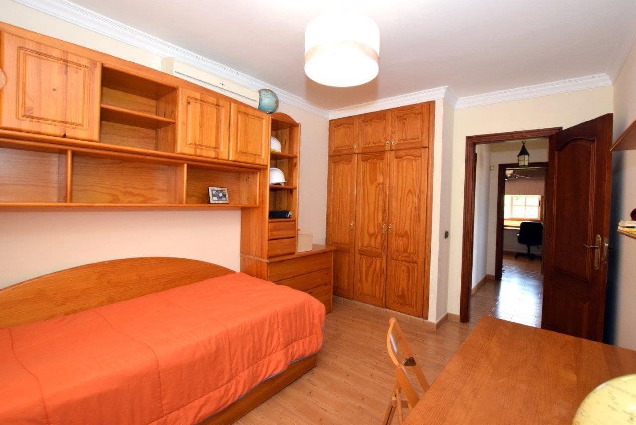 4 chambre Villa/Maison à vendre à San Miguel de Abona avec piscine garage - 1 230 000 € (Ref: 9939951)
