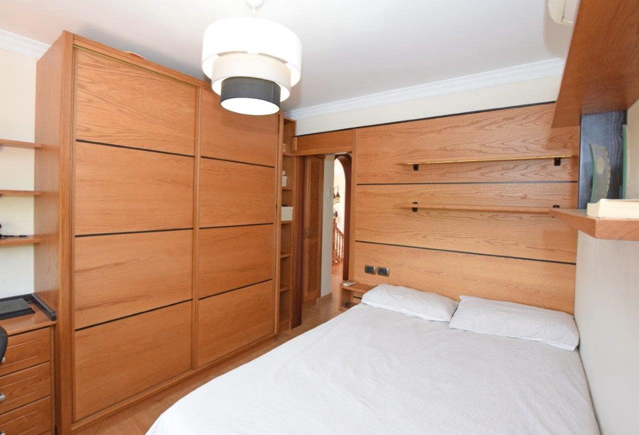 4 chambre Villa/Maison à vendre à San Miguel de Abona avec piscine garage - 1 230 000 € (Ref: 9939951)