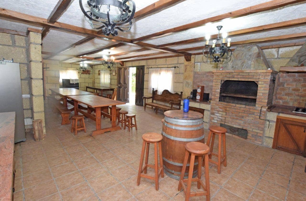 4 chambre Villa/Maison à vendre à San Miguel de Abona avec piscine garage - 1 230 000 € (Ref: 9939951)