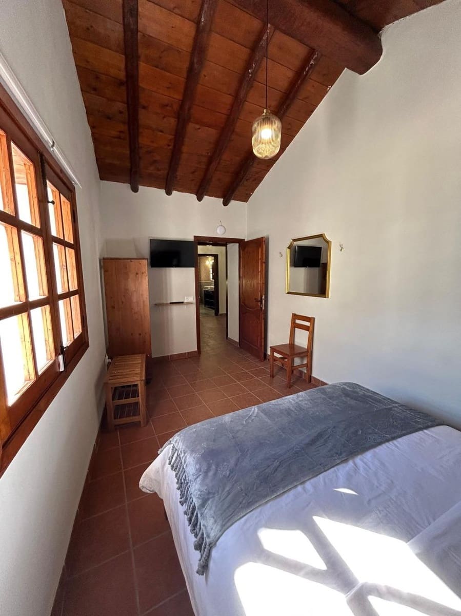 4 chambre Villa/Maison à vendre à San Miguel de Abona avec piscine - 620 000 € (Ref: 9942510)