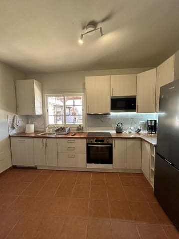 4 chambre Villa/Maison à vendre à San Miguel de Abona avec piscine - 620 000 € (Ref: 9942510)