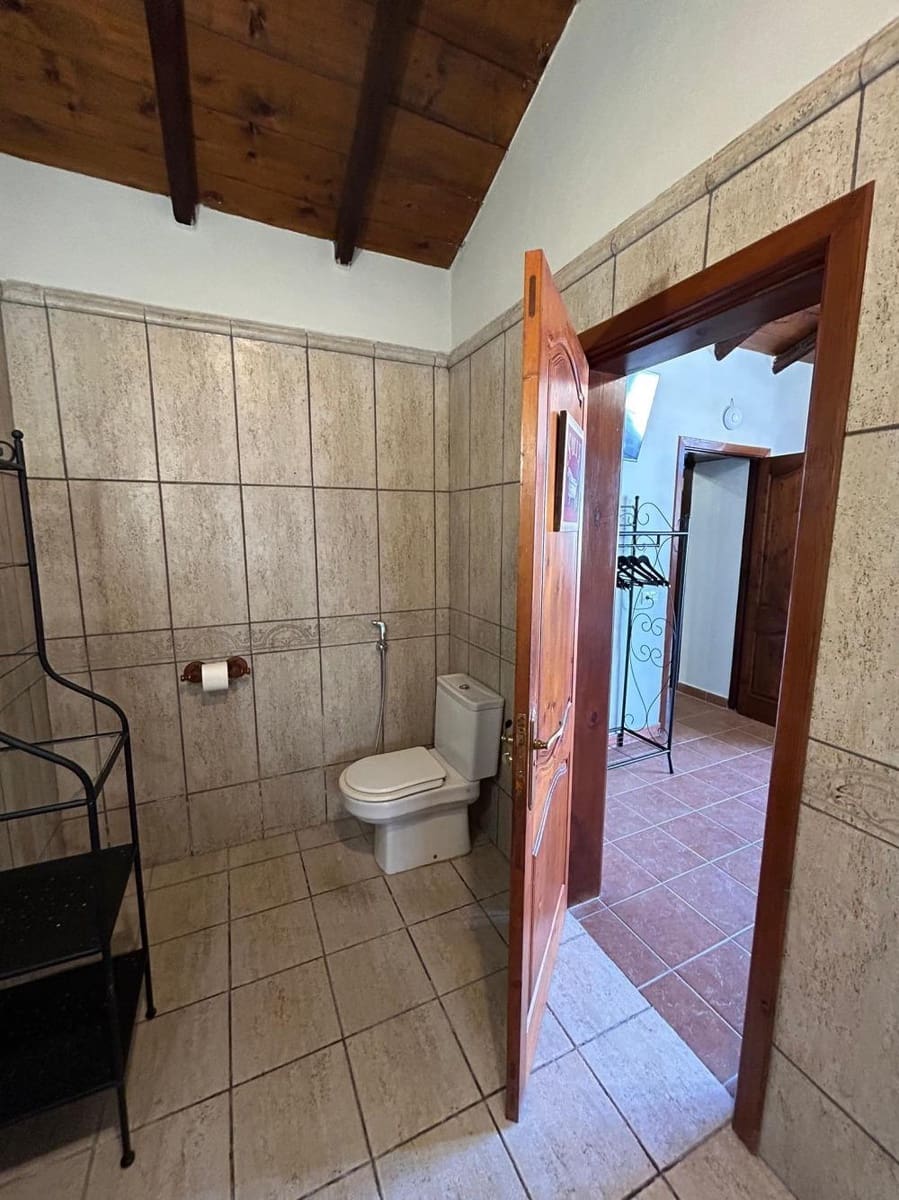 4 chambre Villa/Maison à vendre à San Miguel de Abona avec piscine - 620 000 € (Ref: 9942510)
