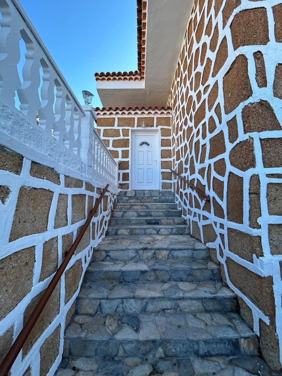 4 chambre Villa/Maison à vendre à San Miguel de Abona avec piscine - 620 000 € (Ref: 9942510)