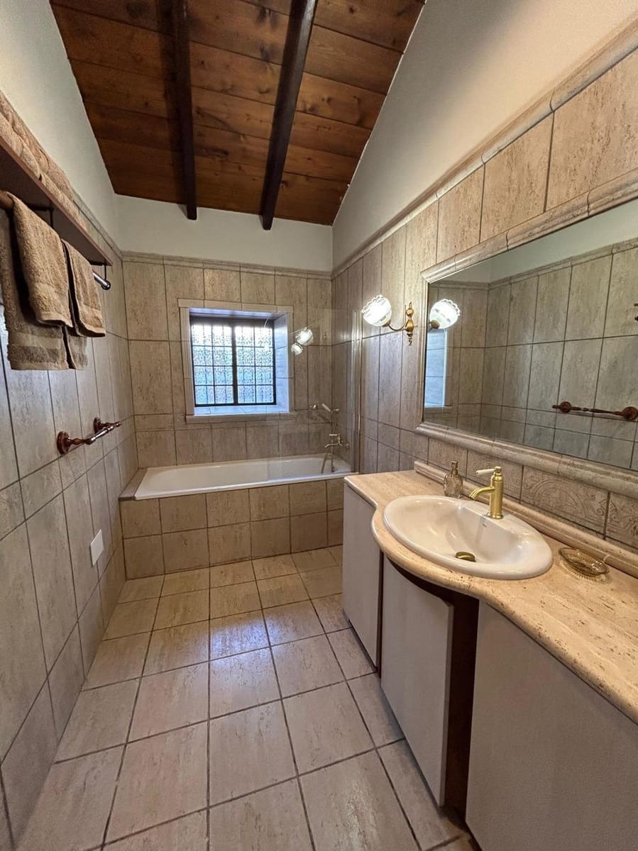 4 chambre Villa/Maison à vendre à San Miguel de Abona avec piscine - 620 000 € (Ref: 9942510)