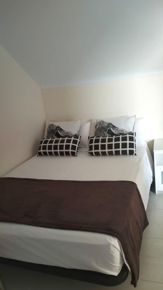 3 sovrum Radhus till salu i Puerto Santiago med pool - 595 000 € (Ref: 9954217)