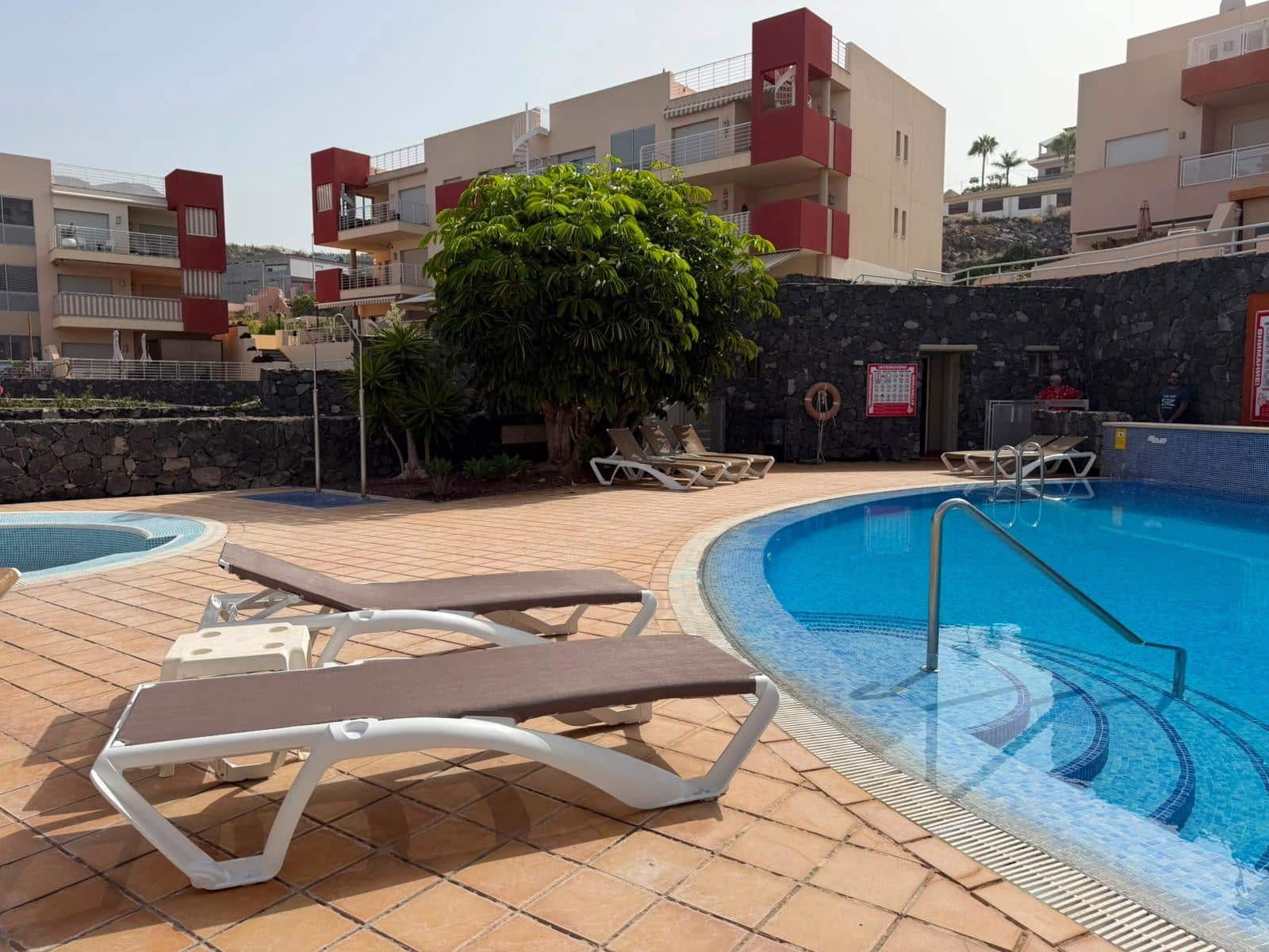 3 sovrum Radhus till salu i Puerto Santiago med pool - 595 000 € (Ref: 9954217)
