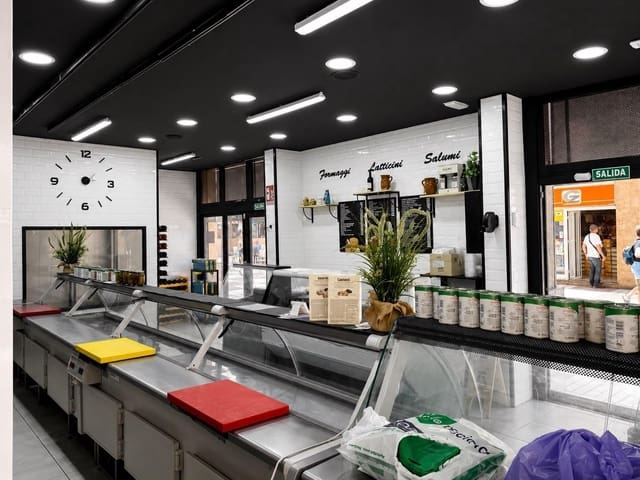 Comercial para arrendar em Buzanada, Arona - 1 500 € (Ref: 9954218)