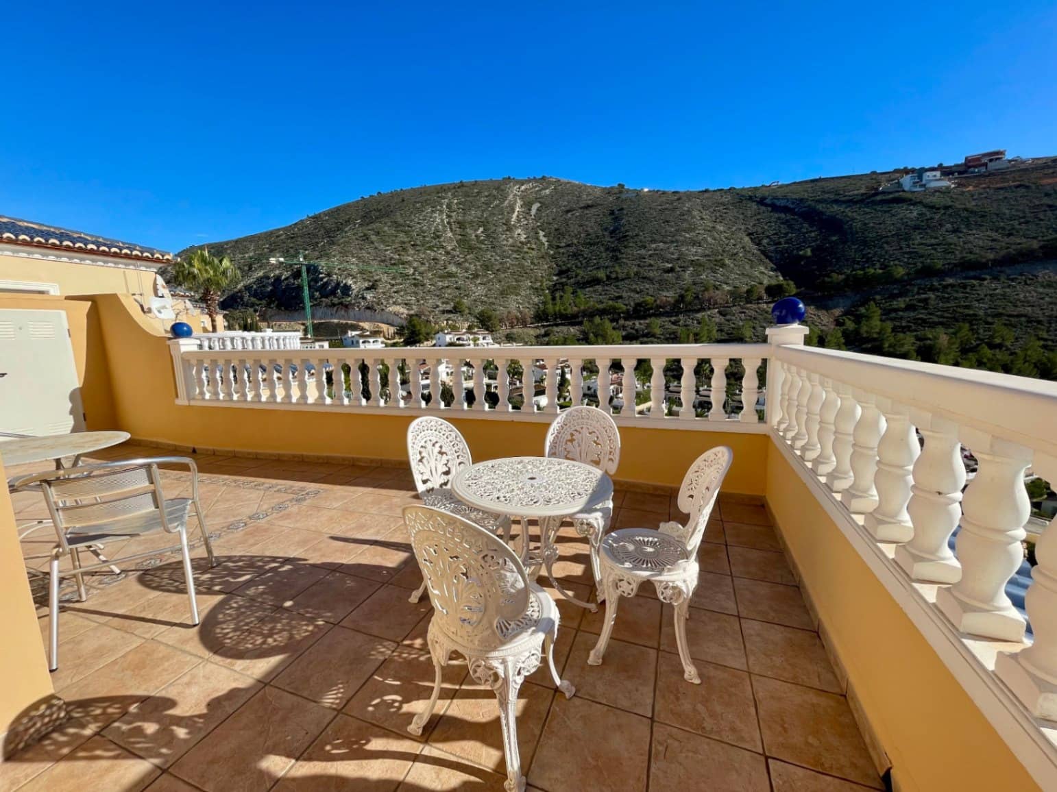 4 chambre Villa/Maison à vendre à Benitachell / Benitatxell avec piscine - 440 000 € (Ref: 10049637)