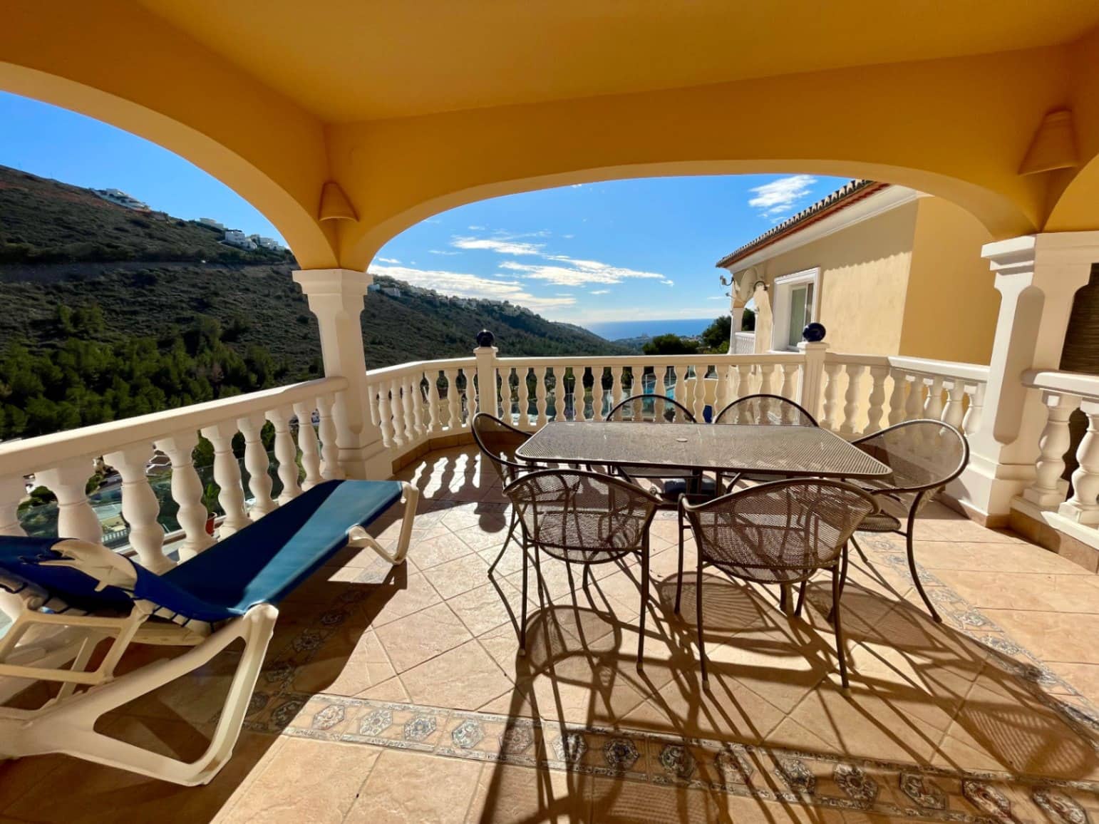 4 chambre Villa/Maison à vendre à Benitachell / Benitatxell avec piscine - 440 000 € (Ref: 10049637)