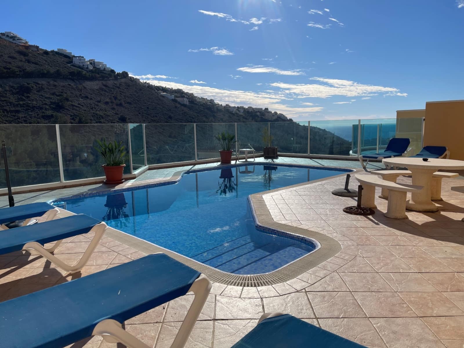 4 chambre Villa/Maison à vendre à Benitachell / Benitatxell avec piscine - 440 000 € (Ref: 10049637)