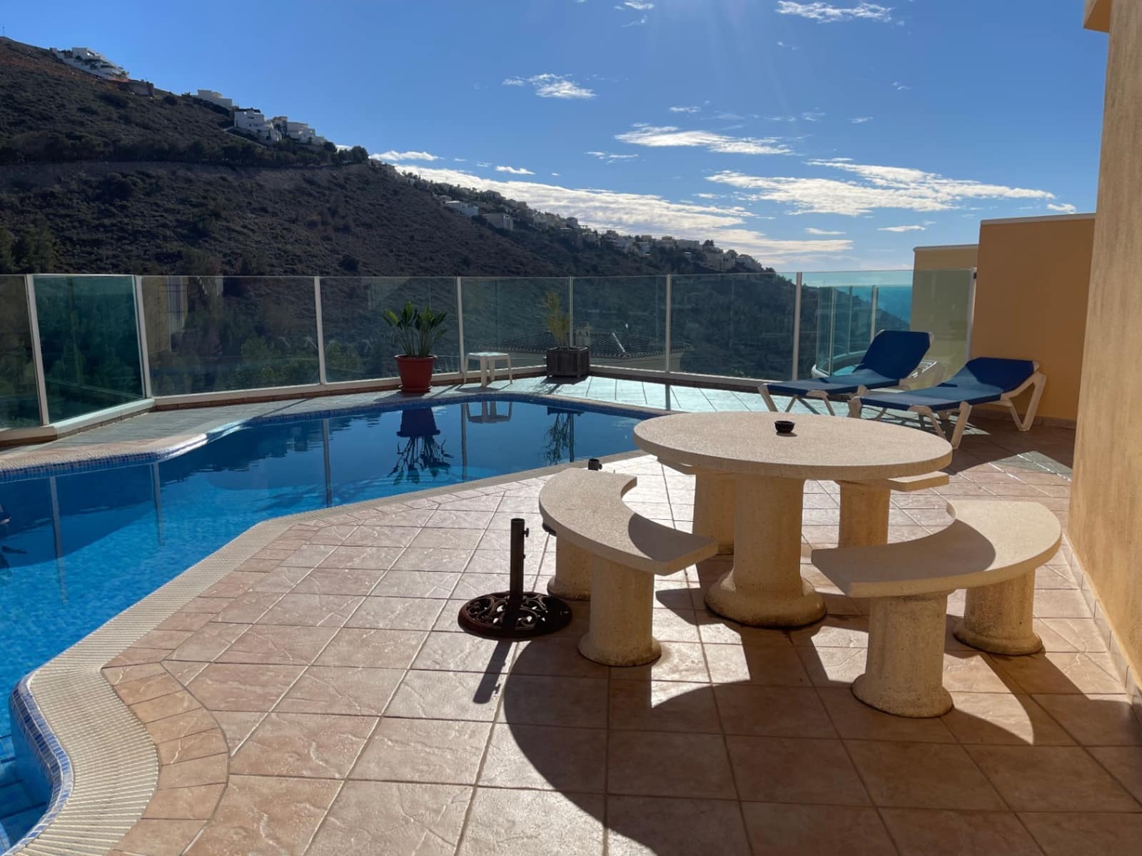 4 chambre Villa/Maison à vendre à Benitachell / Benitatxell avec piscine - 440 000 € (Ref: 10049637)