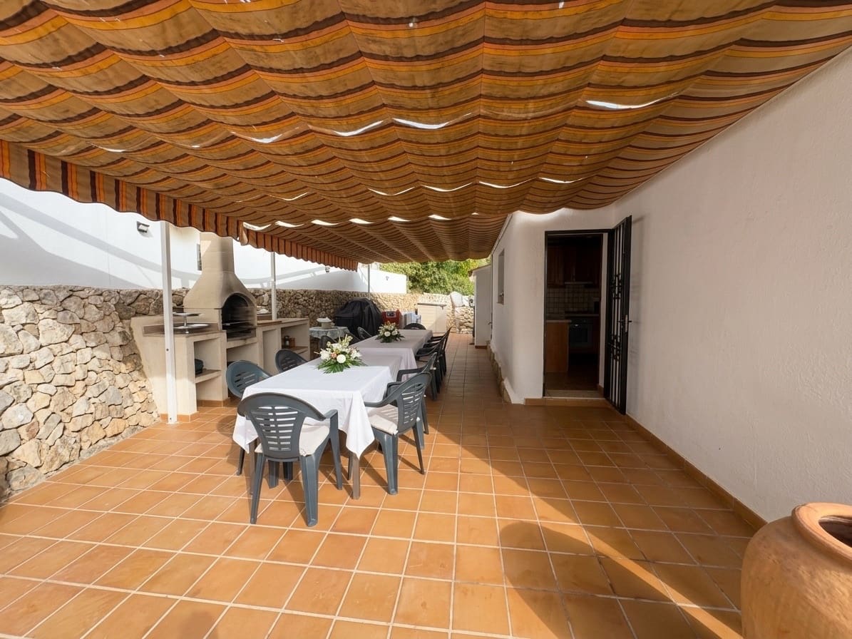4 Zimmer Villa zu verkaufen in Benissa mit Pool - 450.000 € (Ref: 10049640)