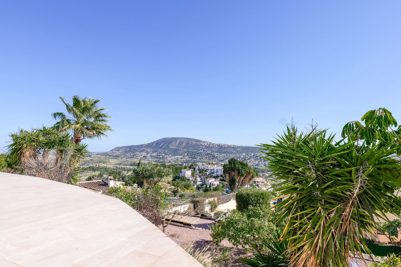 4 slaapkamer Villa te koop in Moraira met zwembad - € 1.550.000 (Ref: 10055607)