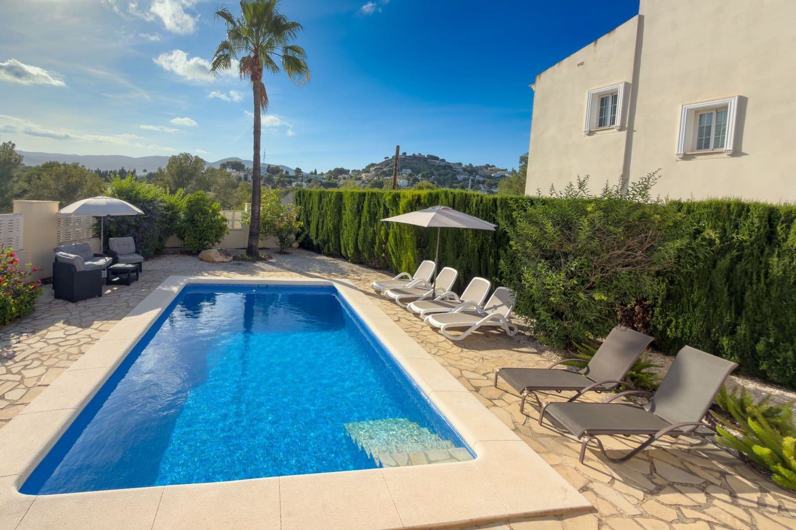 3 Zimmer Villa zu verkaufen in Calpe / Calp mit Pool - 485.000 € (Ref: 10059514)