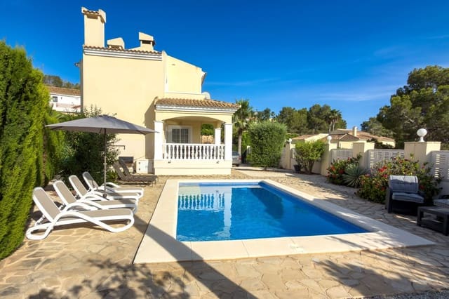 3 Zimmer Villa zu verkaufen in Pueblo, Calpe / Calp mit Pool - 485.000 € (Ref: 10059514)