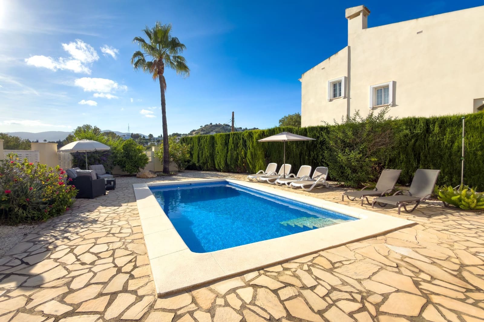 3 Zimmer Villa zu verkaufen in Calpe / Calp mit Pool - 485.000 € (Ref: 10059514)