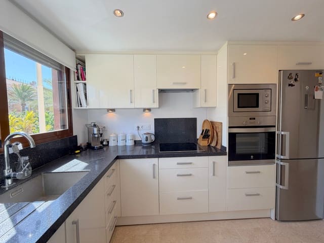 3 chambre Appartement à vendre à Casco Urbano, Teulada-Moraira - 630 000 € (Ref: 10064848)