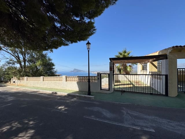 Chalet de 3 habitaciones en Altea en venta - 495.000 € (Ref: 10064852)