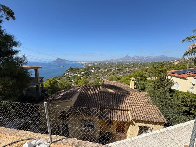 Chalet de 3 habitaciones en Altea en venta - 495.000 € (Ref: 10064852)