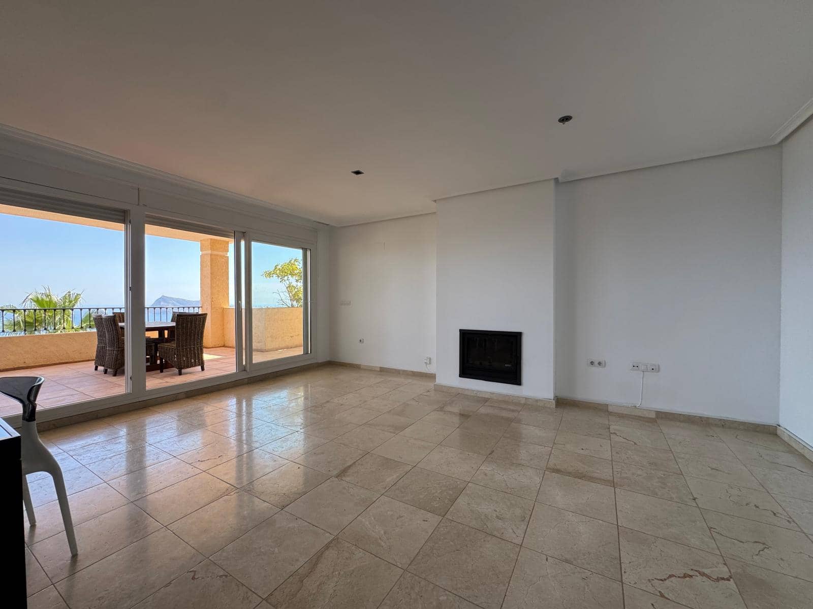 3 soveværelse Lejlighed til salg i Altea med swimmingpool - € 598.000 (Ref: 10064854)