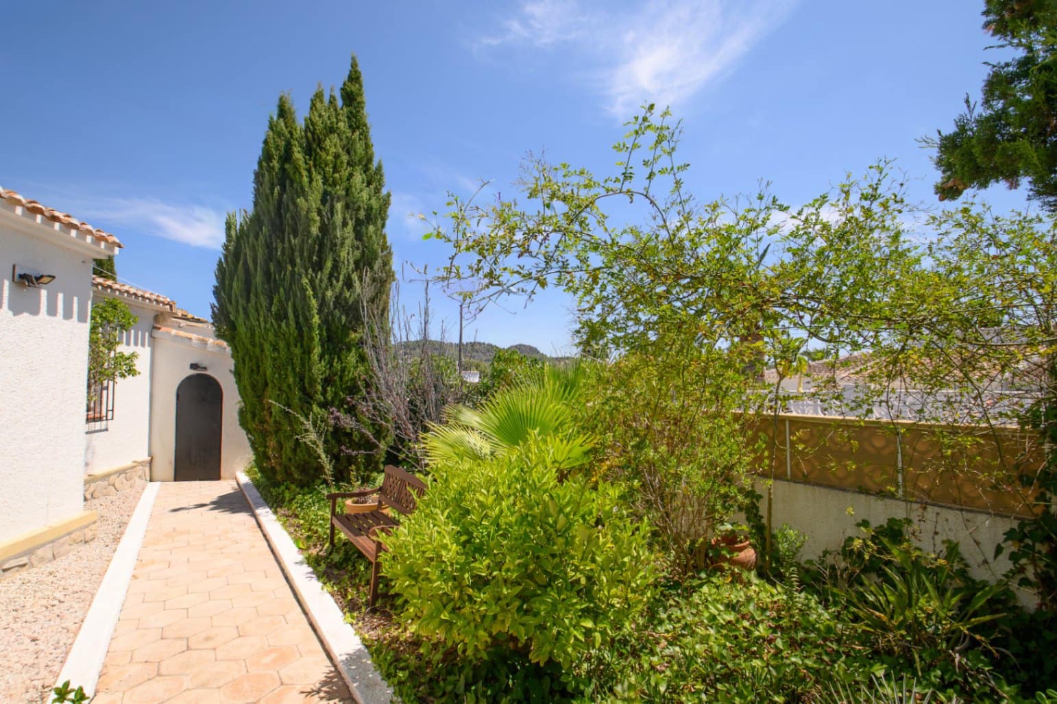 Chalet de 4 habitaciones en Javea / Xàbia en venta con piscina - 860.000 € (Ref: 10068103)