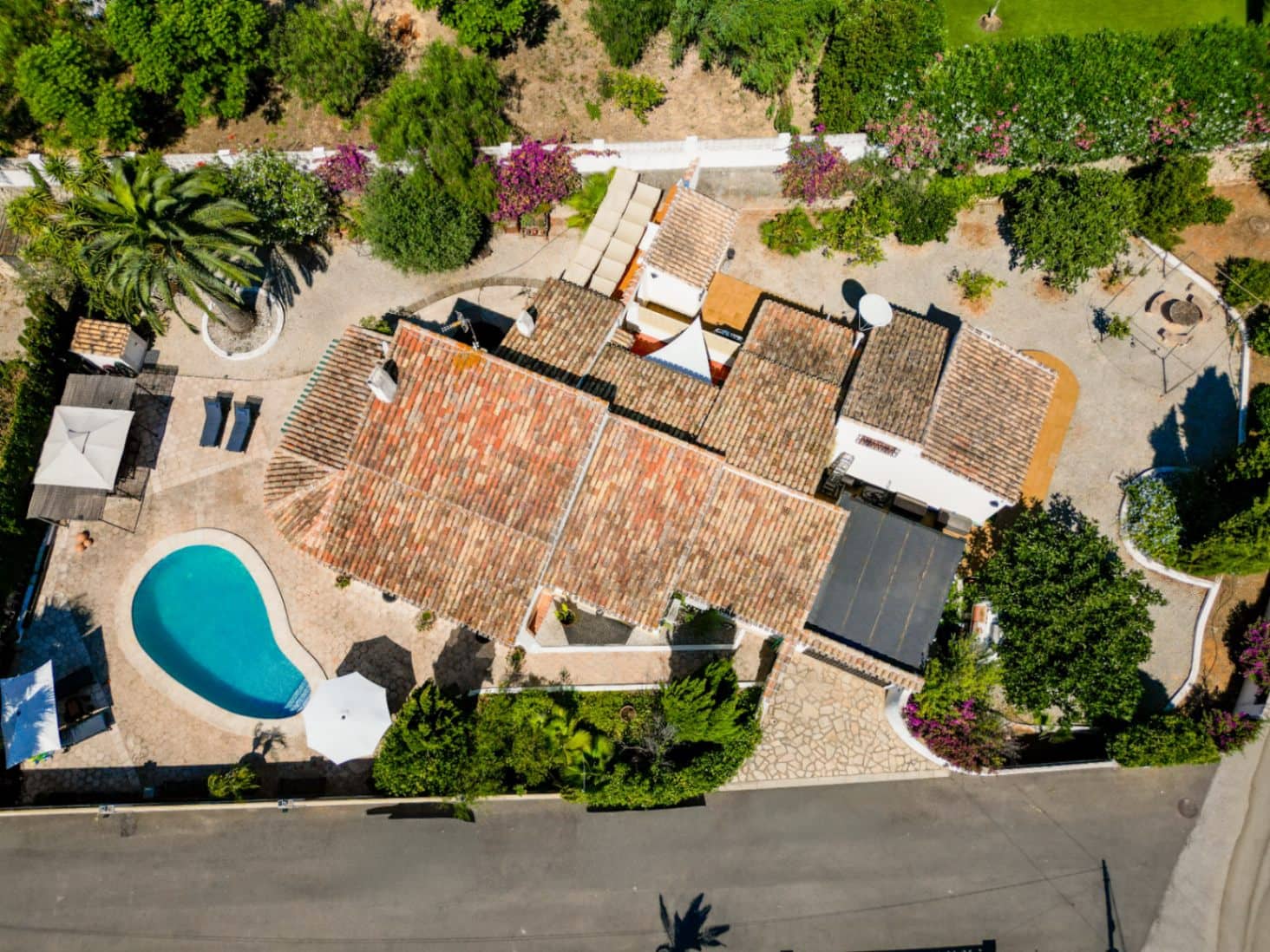 Chalet de 4 habitaciones en Javea / Xàbia en venta con piscina - 860.000 € (Ref: 10068103)