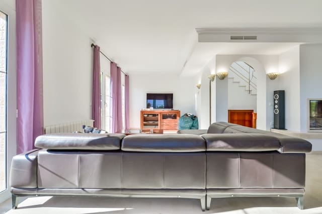 4 makuuhuone Huvila myytävänä paikassa Finestrat Pueblo, Finestrat mukana uima-altaan - 800 000 € (Ref: 10068104)