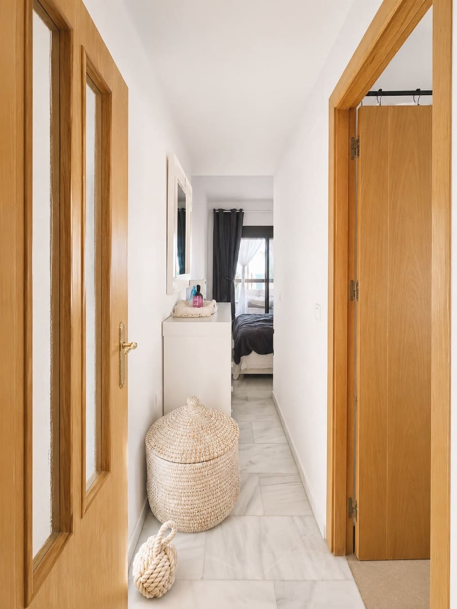 2 quarto Apartamento para venda em Benidorm com piscina - 385 000 € (Ref: 10076601)