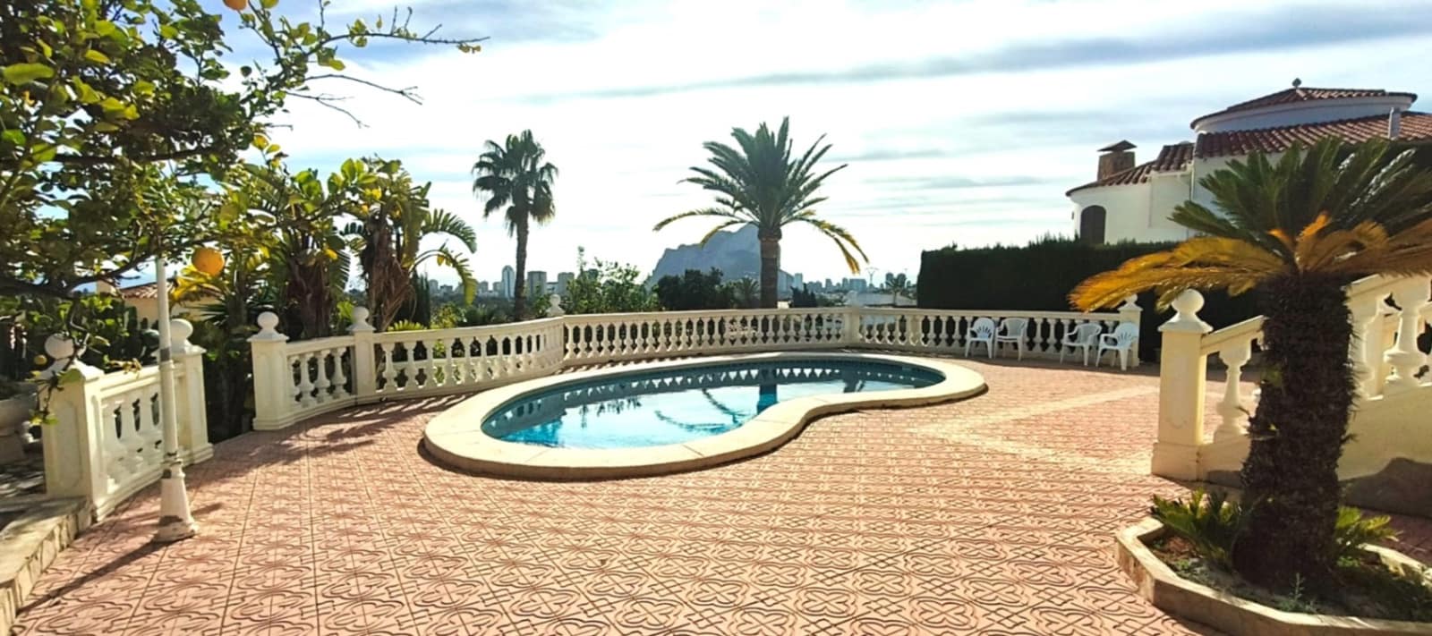 3 chambre Villa/Maison à vendre à Calpe / Calp avec piscine - 780 000 € (Ref: 10078516)