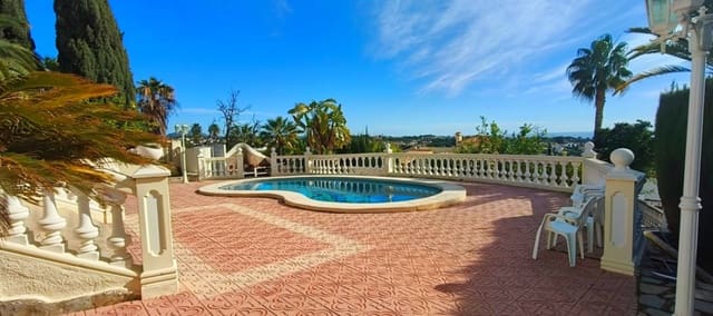 3 chambre Villa/Maison à vendre à Pueblo, Calpe / Calp avec piscine - 780 000 € (Ref: 10078516)