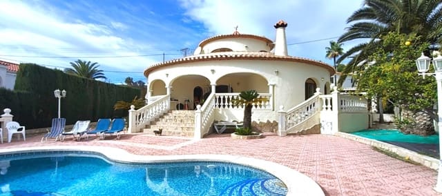3 chambre Villa/Maison à vendre à Pueblo, Calpe / Calp avec piscine - 780 000 € (Ref: 10078516)