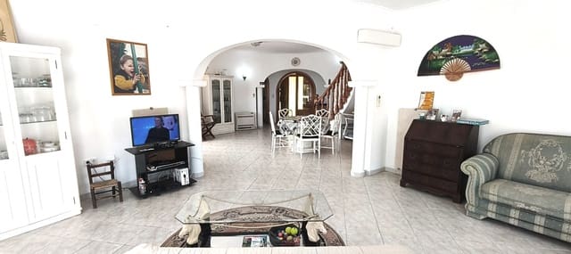 3 chambre Villa/Maison à vendre à Pueblo, Calpe / Calp avec piscine - 780 000 € (Ref: 10078516)