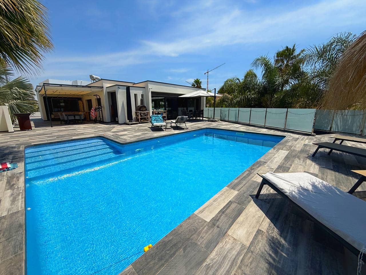 Chalet de 3 habitaciones en Calpe / Calp en venta con piscina - 895.000 € (Ref: 10081475)