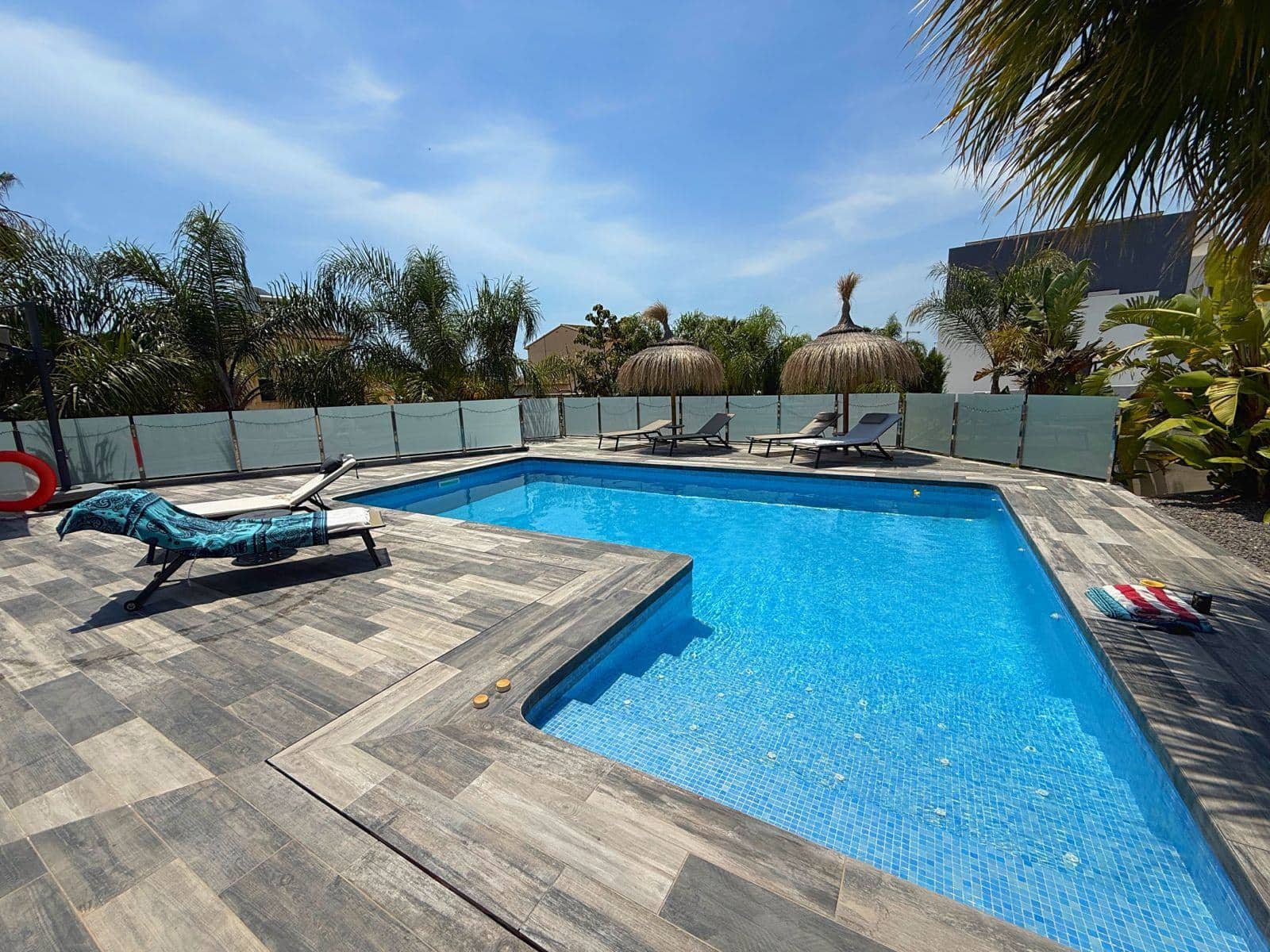 Chalet de 3 habitaciones en Calpe / Calp en venta con piscina - 895.000 € (Ref: 10081475)