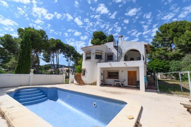 5 sovrum Villa till salu i Benissa med pool - 985 000 € (Ref: 10081481)