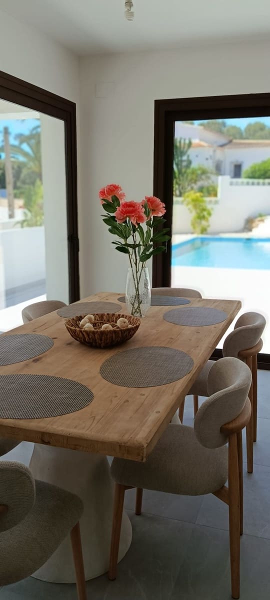 4 soverom Villa til salgs i Moraira med svømmebasseng - € 1 450 000 (Ref: 10081485)