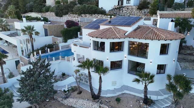 5 slaapkamer Villa te koop in Benitachell / Benitatxell met zwembad - € 1.700.000 (Ref: 10081486)