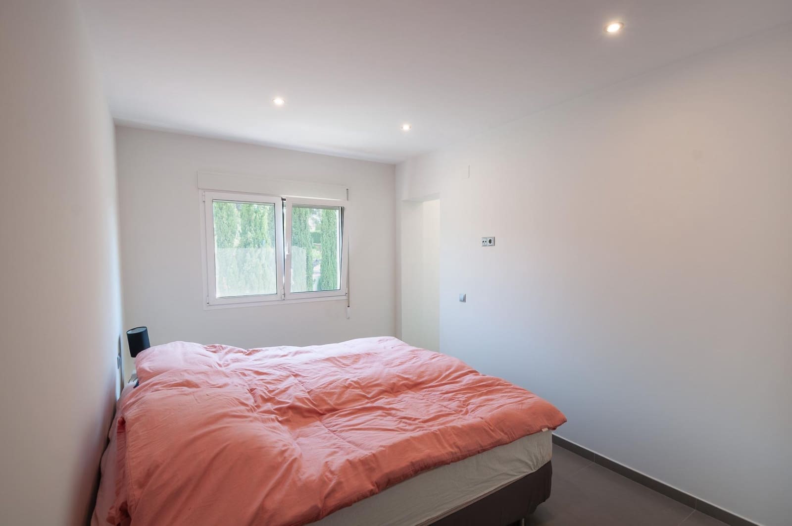 4 quarto Moradia para venda em Calpe / Calp com piscina - 830 000 € (Ref: 10094919)